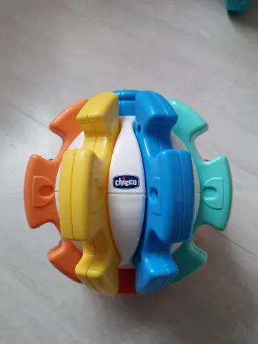 Bola Mágica Chicco 2 em 1 Monta e Desmonta