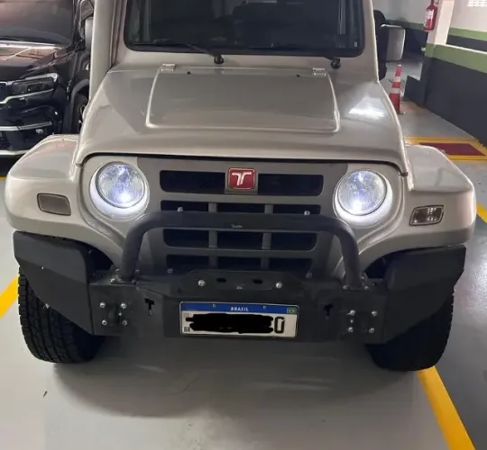 TROLLER 2013 DIESEL POUCO RODADO