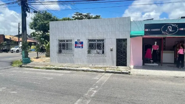 CASA NO SANTOS DUMONT.