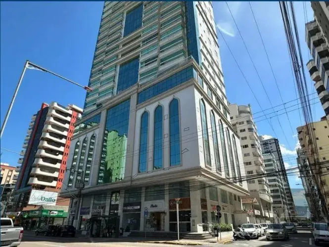 Cobertura à venda, 440 m² por R$ 11.000.000,00 - Meia Praia - Itapema/SC