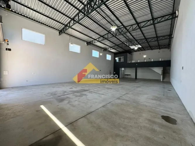 Galpão para aluguel, 4 vagas, Manoel Valinhas - Divinópolis/MG