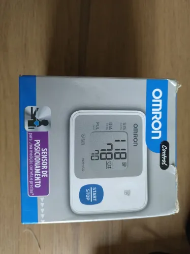 Monitor de pressão arterial de pulso marca Omron