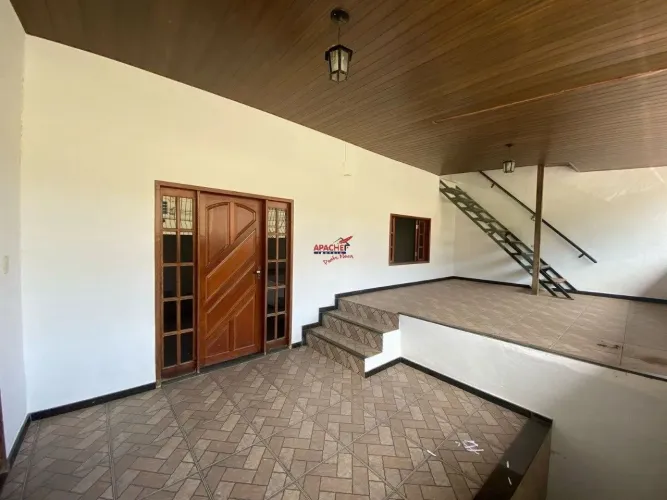 Casa com 3 quartos e 2 vagas a venda no bairro Paraíso em Ponte Nova