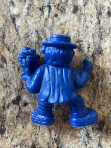 Boneco Papa-Búrguer do século passado do McDonalds