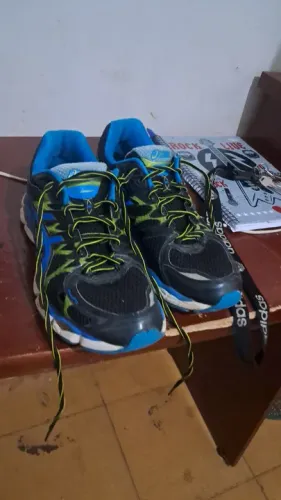 Tênis Asics 
