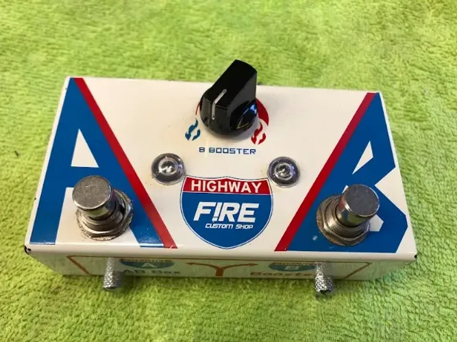 Pedal B Booster Highway Fire parcelo,avalio troca"NÃO faço no app Enjoei"