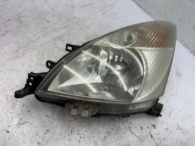 Farol Esquerdo Nissan Livina 2009 á 2014 #129