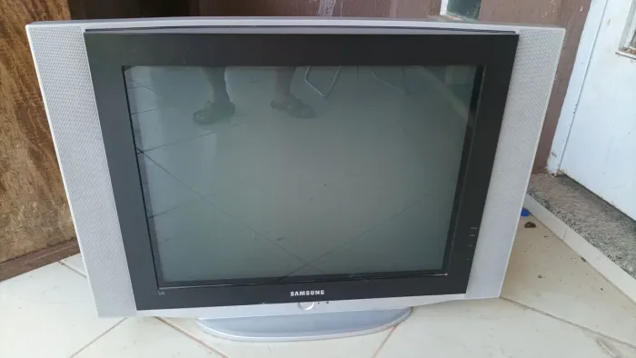 Vende se TV Samsung 29 " por R$ 190,00