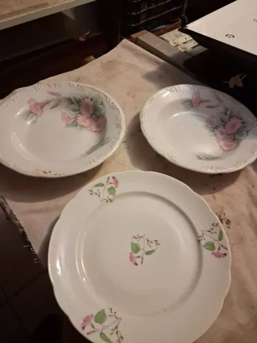 Plato decorado antigo porcelana