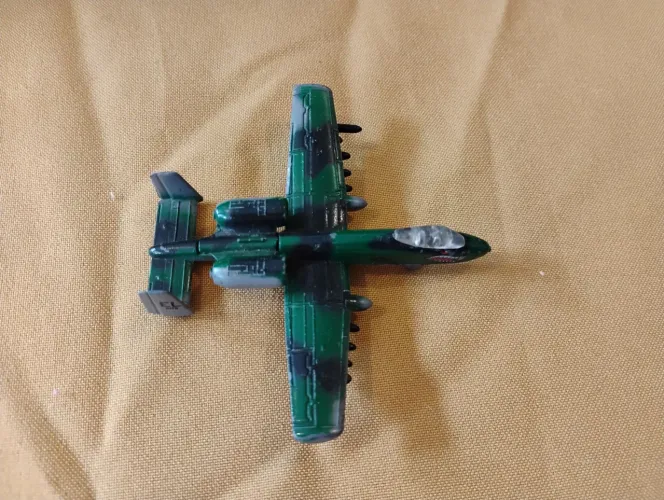 Miniatura de Avião A-10 Thunderbolt II