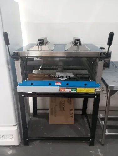 NZ. Forno lastro 90 a gás com gratinador. Venâncio