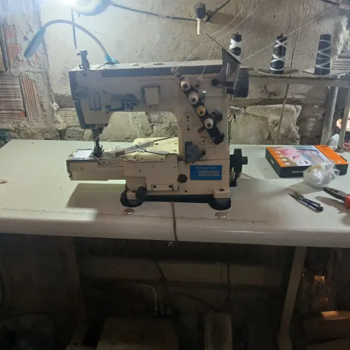 Vendo confecção completa 