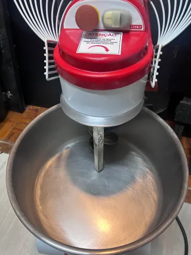Masseira espiral G.PANIZ 10KG 220V