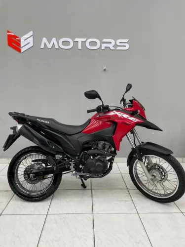Linda!! XRE 190 Financiamento até 48X // cartões até 24X