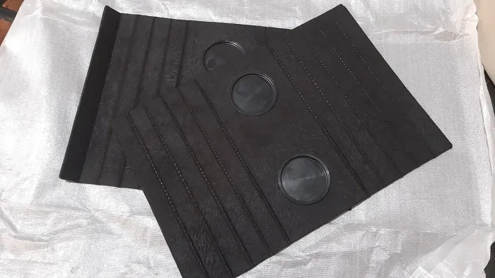 Kit com 2 esteira bandeja porta copos suporte braço sofá