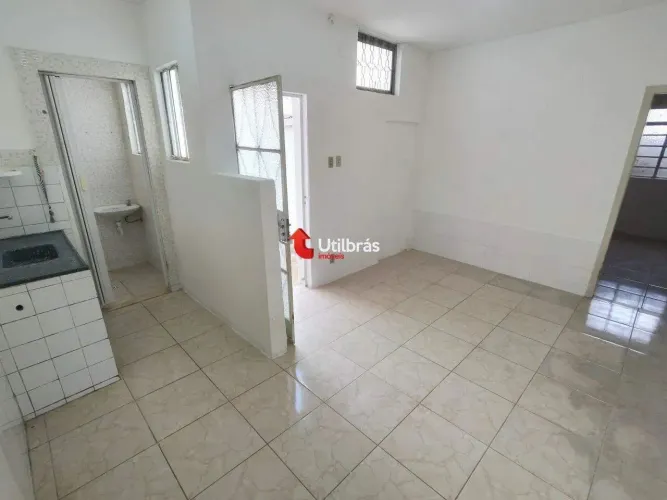 Barracão para aluguel, 1 quarto, Sagrada Família - Belo Horizonte/MG