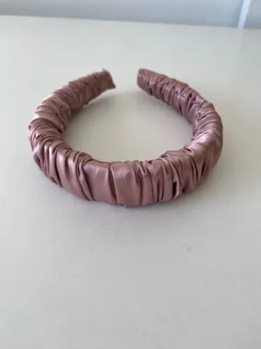 TIARA CETI ROSA BEBE DA GALLERIST - PÁTIO BATEL