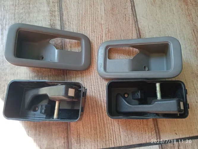 Maçaneta Interna/Moldura Portas Ford Escort Sapão