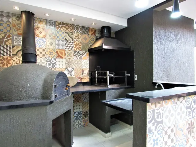 SOBRADO para VENDA com 210m² no bairro Vila Assunção com 5 quartos e 3 vagas. Santo André,