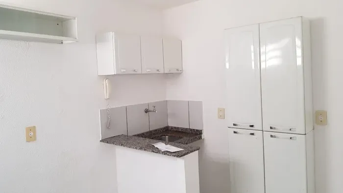 FORTALEZA - Apartamento - frente rua - 3o andar - Benfica, Fortaleza