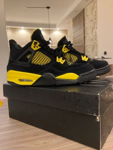 Air Jordan 4 Thunder GS - 37BR