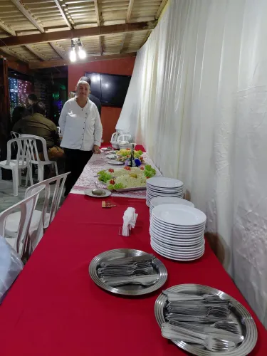 Aluguel de utensílios de buffet * 