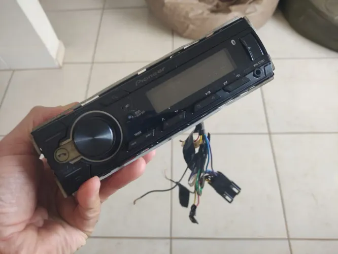 Toca Usb auxiliar Pioneer bluetooth MVH 218bt