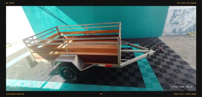 Reboque novo e emplacado 