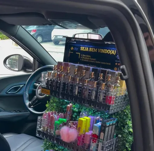 Loja em acrílico, ideal para motorista de aplicativo