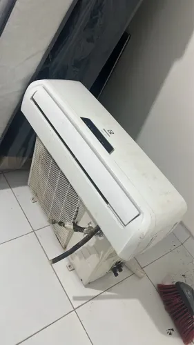 Ar condicionado 