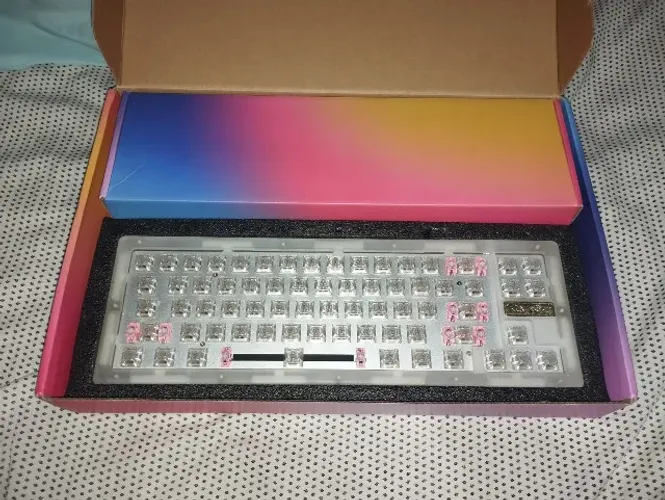 Teclado Mecânico Akko ACR PRO 68