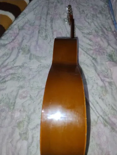 Violão Tonante