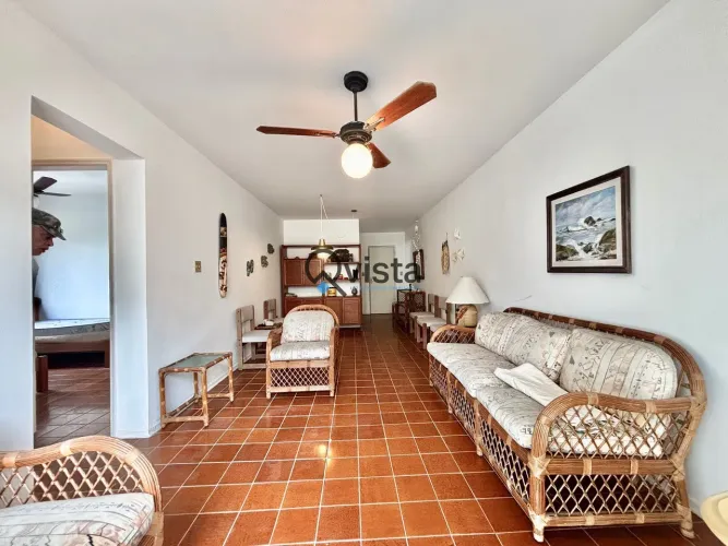Apartamento para locação na Enseada no Guarujá, SP