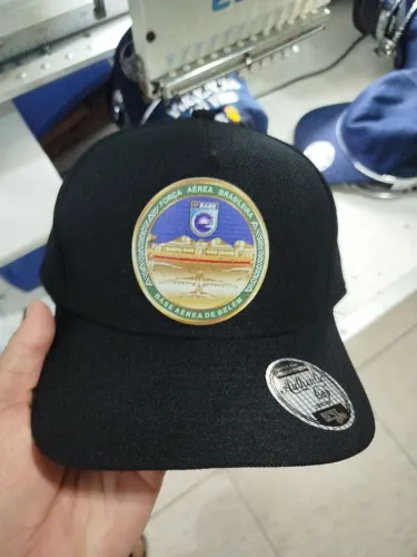 Bonés personalizados
