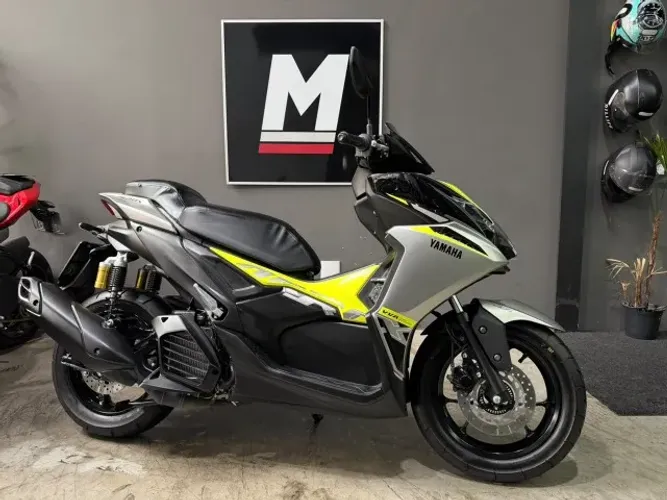 YAMAHA AEROX 160 ABS 2026 1.000km - Único dono - Estado de NOVA - Garantia CC