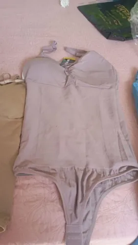 Modelador tamanho G novos