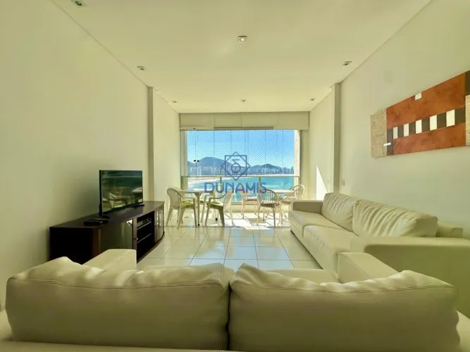 APARTAMENTO CONSERVADO FRENTE AO MAR - À VENDA NA PRAIA DAS ASTÚRIAS***