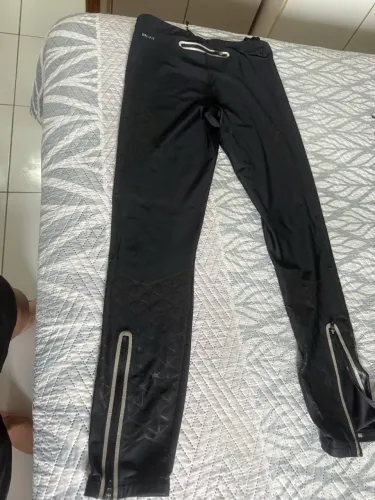 Calça Nike Leg unissex 