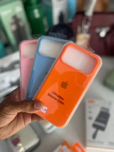 Capa IPhone do x ao 17 case aveludadas