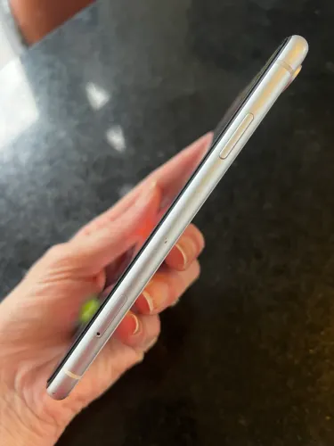 iPhone XR 126 gb