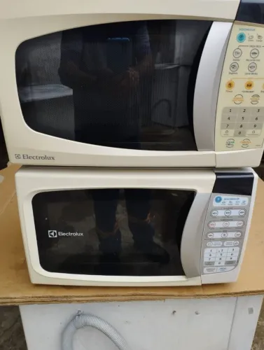 Micronda Eletrolux 20 litros 220 v,