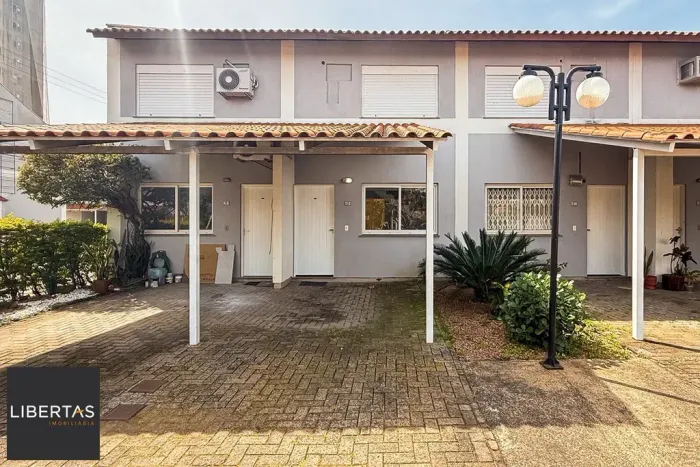 Casa de Condomínio em Fátima