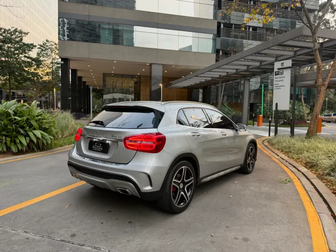 Mercedes-Benz GLA 250 Sport 2.0 TB 16V 4X2 211cv Aut. 2016
