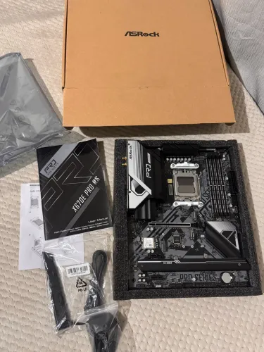 Placa mãe x670 nova asrock x670e pro rs 