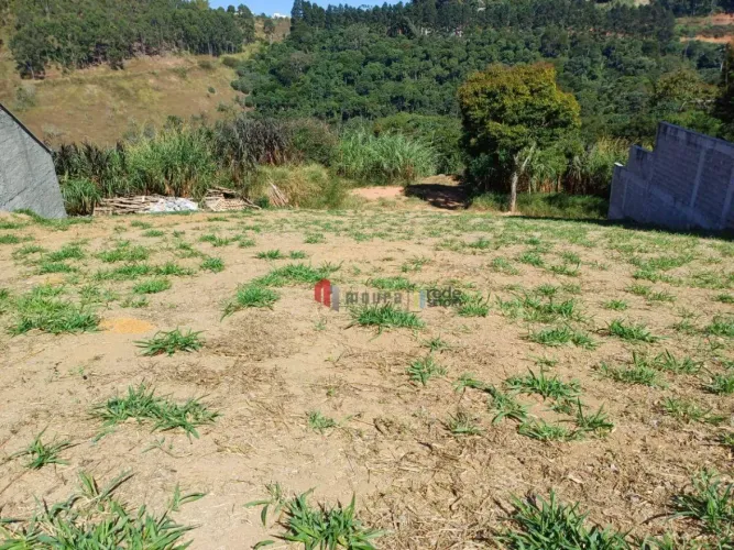 Pedras Altas - Terreno com 677m² - Declive leve