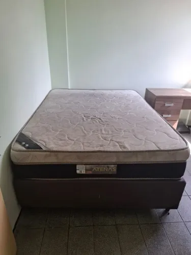 Cama box com colchão