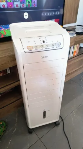 COM DEFEITO climatizador Midea AKAF1