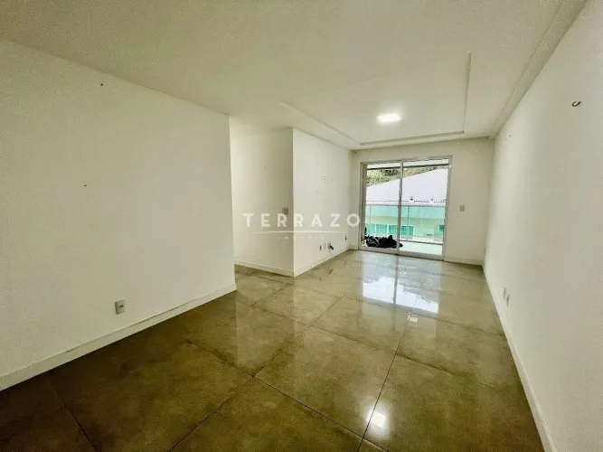 Apartamento à venda, 3 quartos, 2 suítes, 2 vagas, Agriões - Teresópolis/RJ