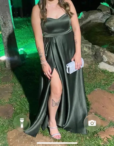 Vestido verde oliva 