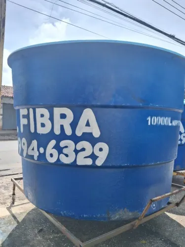 caixa d´água em fibra de vidro 10.00lts